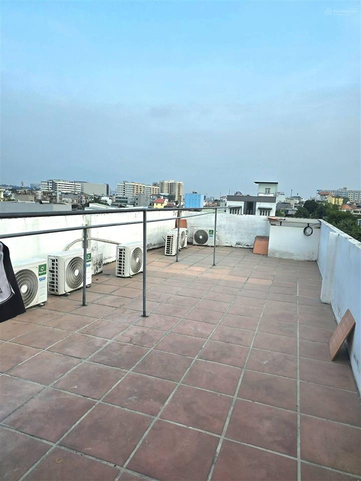 Mặt tiền đường nhánh man thiện, tăng nhơn phú a, thủ đức. 86m2, trệt, 3 lầu, sân thượng. hoàn công