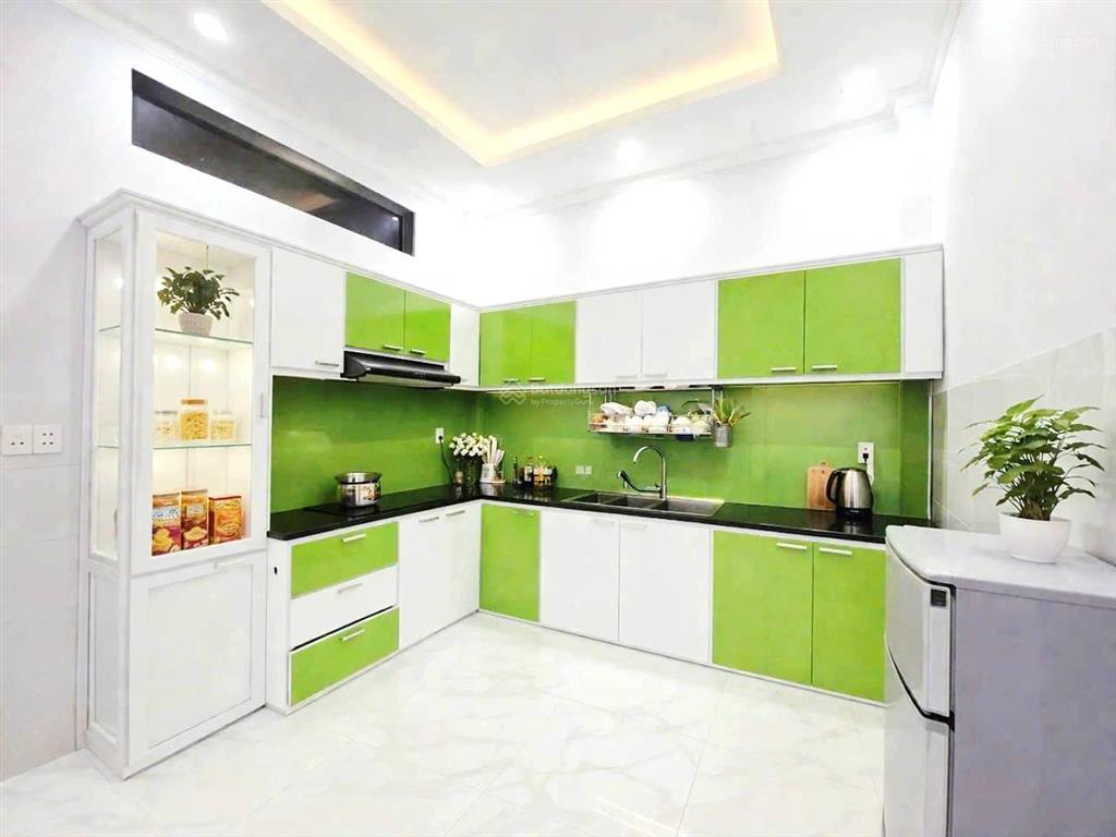 Hẻm xe hơi lã xuân oai, long trường, thủ đức. 50m2, trệt, 2 lầu, sân thượng