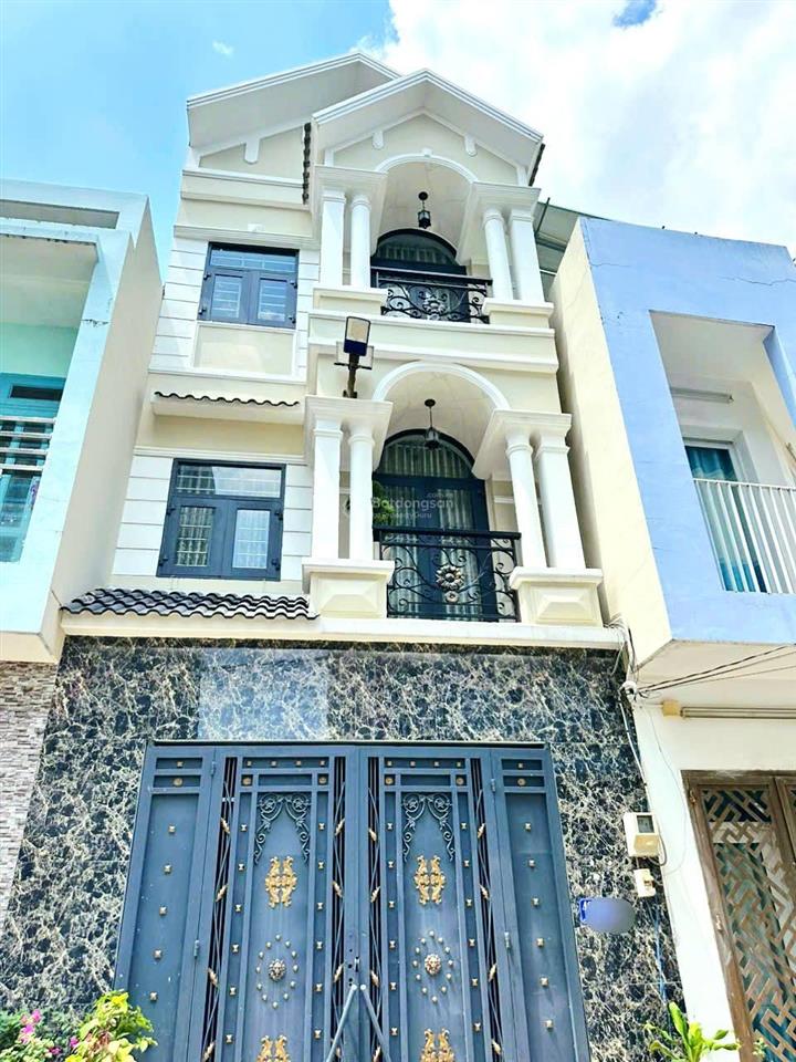 Hẻm xe hơi lã xuân oai, long trường, thủ đức. 50m2, trệt, 2 lầu, sân thượng