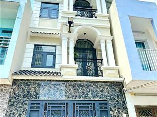 Hẻm xe hơi lã xuân oai, long trường, thủ đức. 50m2, trệt, 2 lầu, sân thượng