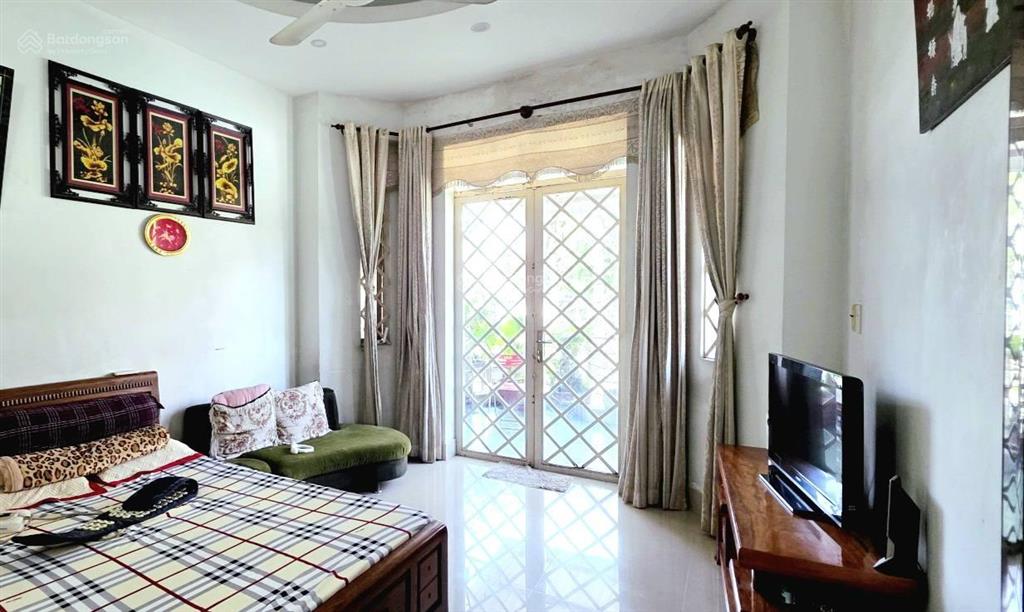 Hẻm xe hơi, thông tô ngọc vân, linh đông, thủ đức. 57m2, 3 tầng