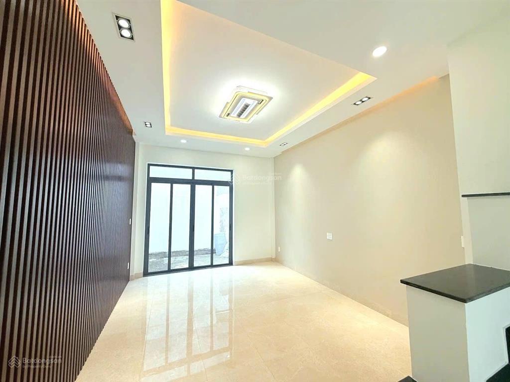 Hẻm xe hơi phạm văn đồng, linh đông, thủ đức. 58m2, 4 tầng. hoàn công