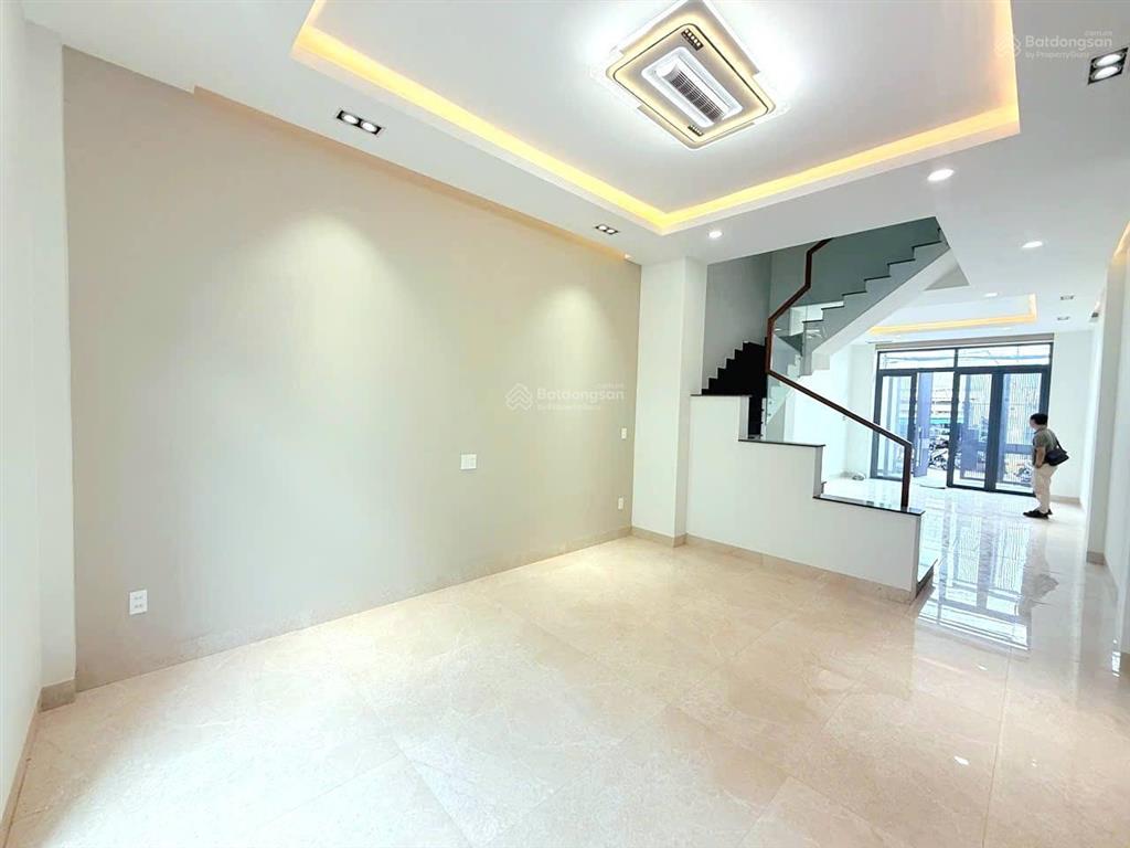 Hẻm xe hơi phạm văn đồng, linh đông, thủ đức. 58m2, 4 tầng. hoàn công