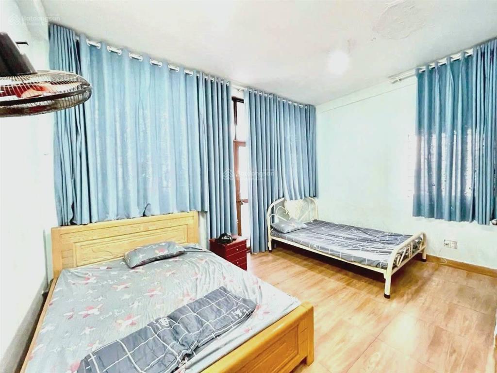 Hẻm xe hơi hiệp bình chánh, thủ đức. 90m2 (5x18m), trệt, 2 lầu, sân thượng.
