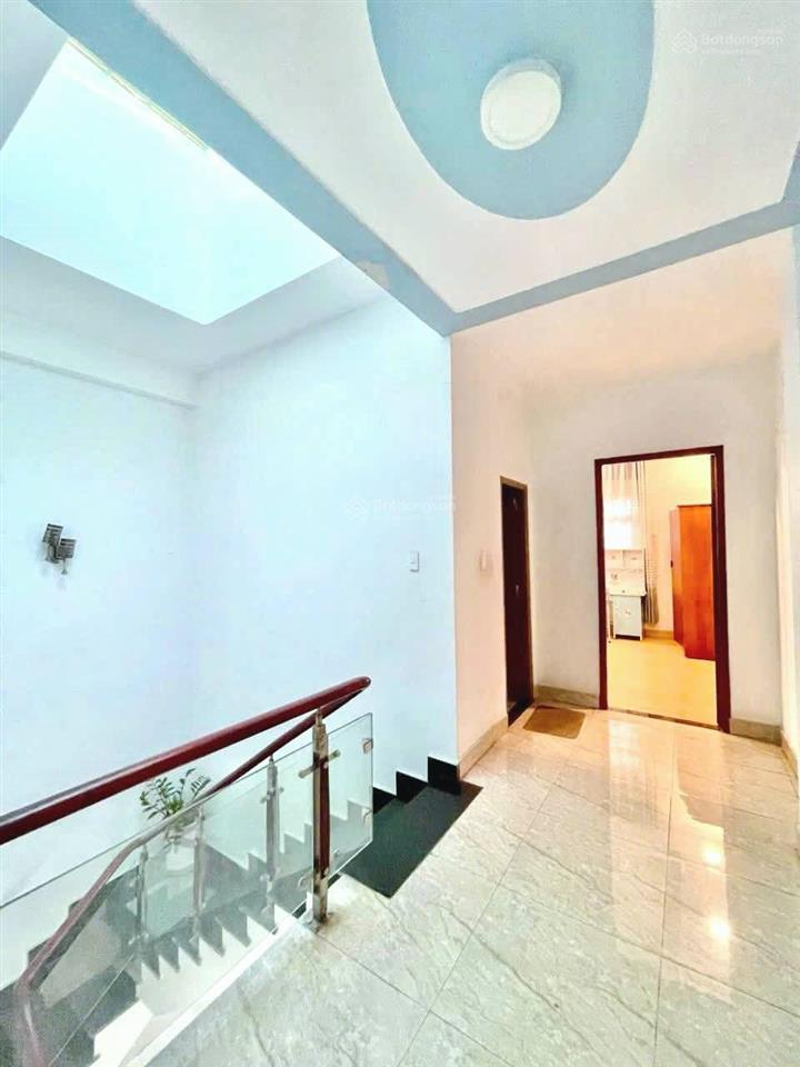 Hẻm xe hơi hiệp bình chánh, thủ đức. 90m2 (5x18m), trệt, 2 lầu, sân thượng.
