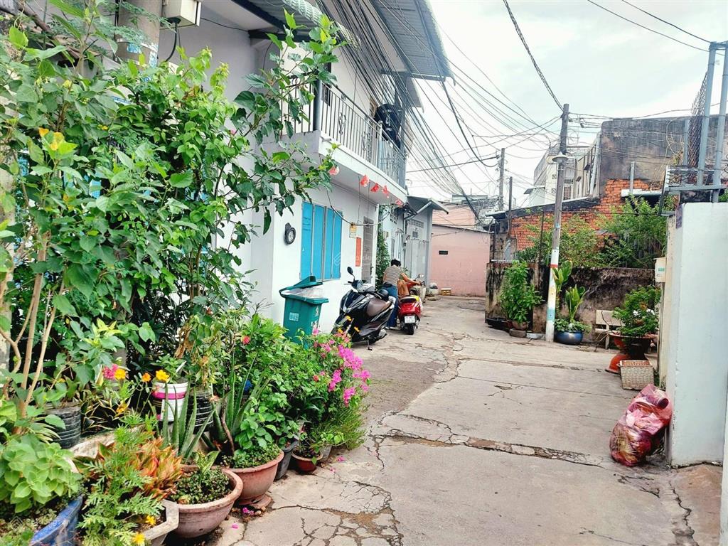 Hẻm 4m trước nhà võ văn ngân, linh chiểu, thủ đức. căn góc 72m2 (4.7x15m)