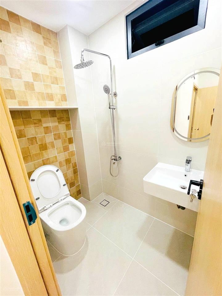 Nhà 4x9.2m, trệt, lầu, 2 pn, 2wc. khu bến tàu waterbus. hxh linh đông, thủ đức
