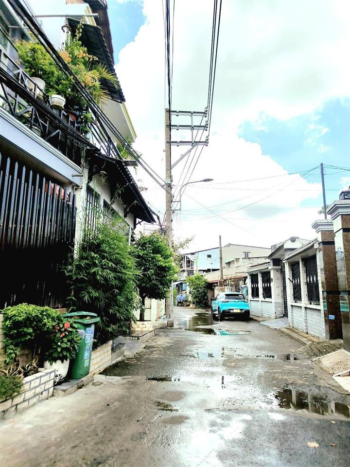 90m2, trệt, 2 lầu. gồm 13 chdv. dòng tiền dự kiến hơn 50tr/tháng. hxh tô ngọc vân, tam phú, thủ đức