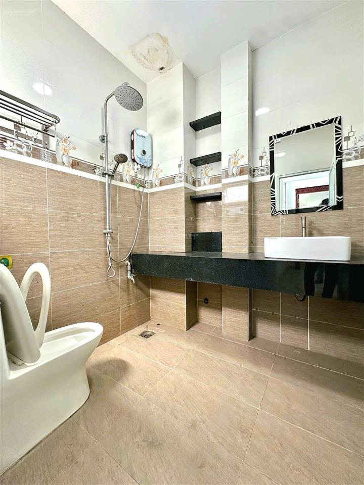 66m2. ngang 6m bề thế, 5 tầng. hẻm xe hơi linh xuân, thủ đức. sát đhqc