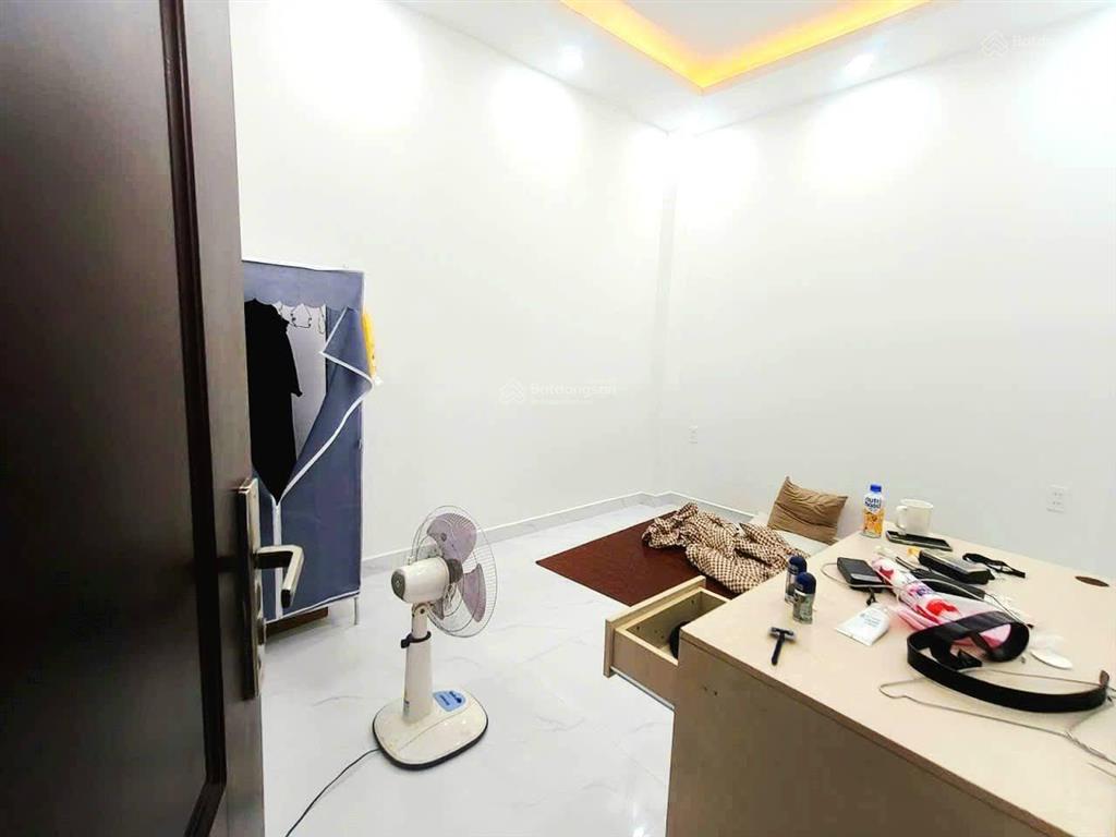 55m2. ngang 5.5m bề thế, 3 tầng. hẻm xe hơi nguyễn duy trinh, long trường, quận 9.