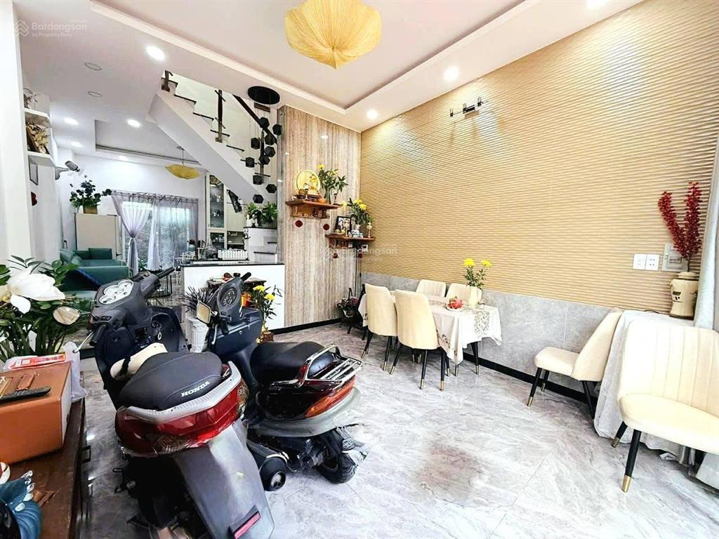 53m2, trệt, lầu, tum + sân thượng. hẻm xe hơi lã xuân oai, tăng nhơn phú, quận 9.