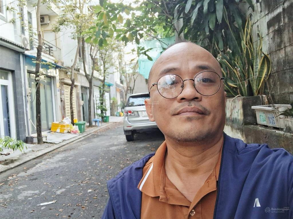 50.5m2. dt sàn 117m2, trệt, 2 lầu, sân thượng. hẻm xe hơi làng tăng phú, tăng nhơn phú a, quận 9.