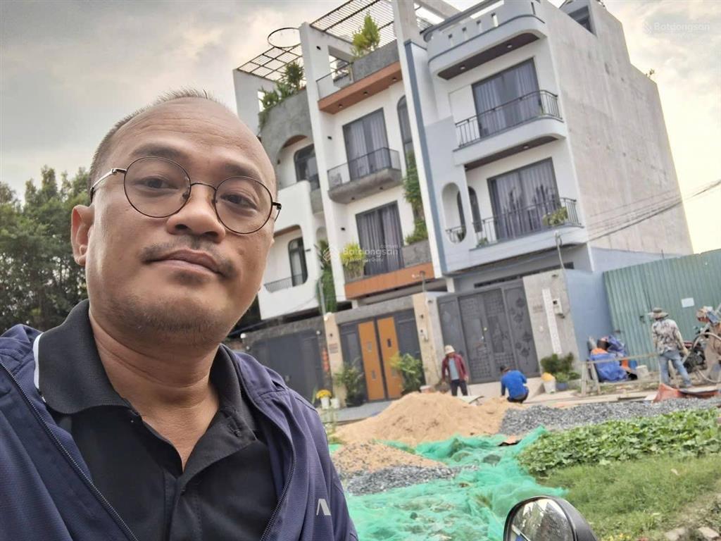 94,5m2 (4.2x23m). hẻm xe hơi 5m linh đông, thủ đức. ngay chung cư 4s