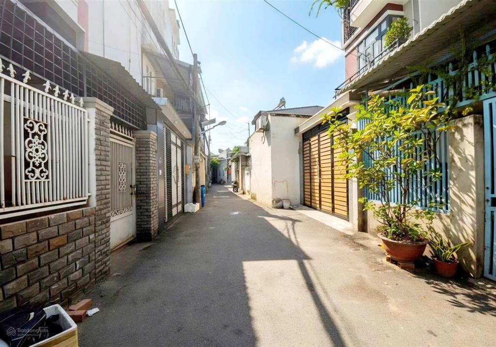 80m2, trệt, lầu, 2 phòng ngủ, 2wc. hẻm xe tô ngọc vân, tam bình, thủ đức.