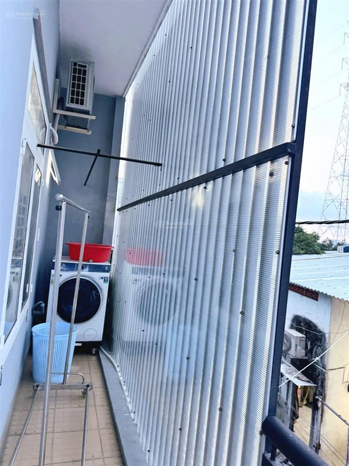 Căn góc 62m2, trệt, 2 lầu, 6 p.ngủ, 3wc. 2 mặt hẻm xe hơi trường thọ, thủ đức.