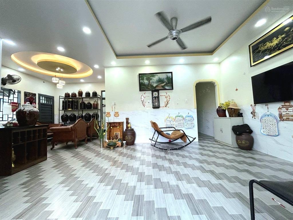 Căn góc 104m2 (8x13m). công nhận đủ. hẻm xe hơi hiệp bình phước, thủ đức