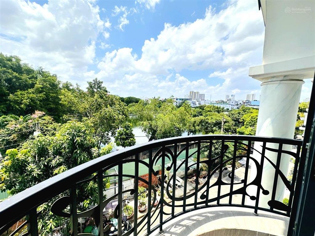 Kdc vạn xuân, tam bình, thủ đức. view hồ, 51m2, trệt, 2 lầu, sân thượng, 4 p.ngủ, 3wc.