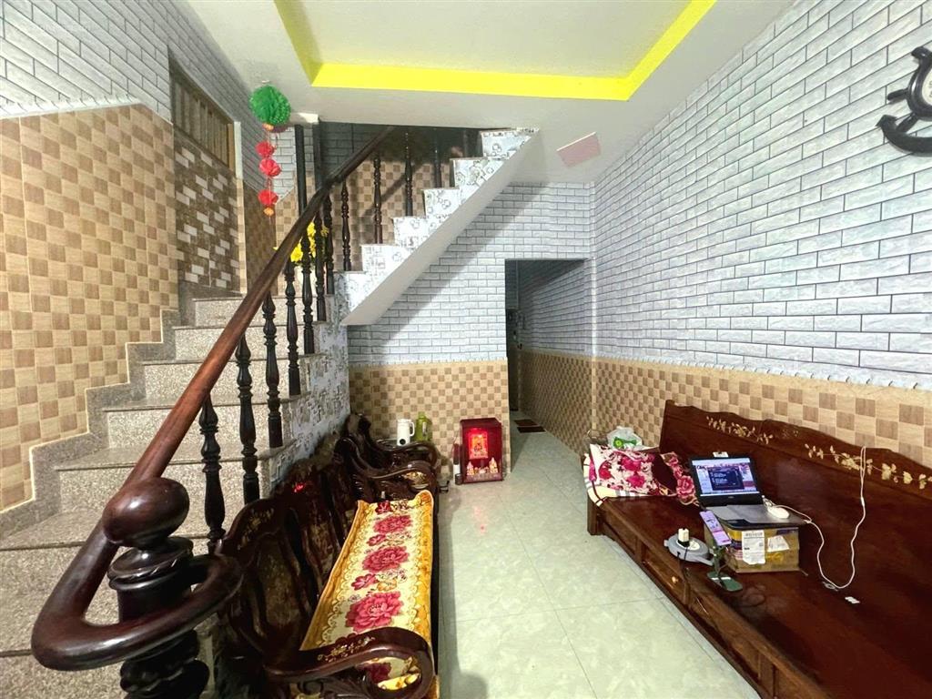 Sát vách vạn phúc. hẻm xe hơi hiệp bình phước, thủ đức. 51m2, trệt, lầu, 2 p.ngủ, 2wc