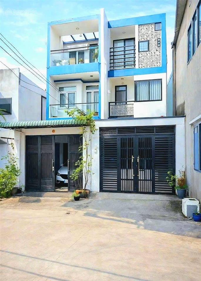 84m2. công nhận đủ, nở hậu, 3 tầng. hẻm xe hơi 6m hiệp bình phước, thủ đức