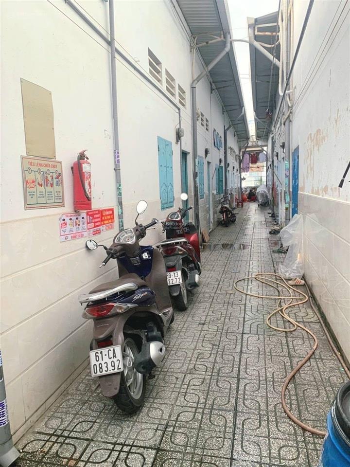 317m2. ngang 10m. nhà 2 tầng + 1 kiot + 13 p.trọ. xe hơi tránh linh xuân. thủ đức