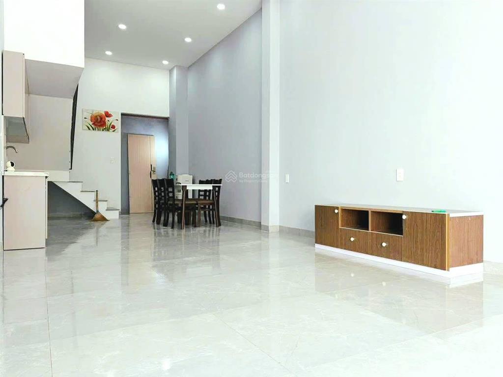 52m2, 5 tầng. hoàn công. hẻm xe hơi 9m, thông long trường, quận 9