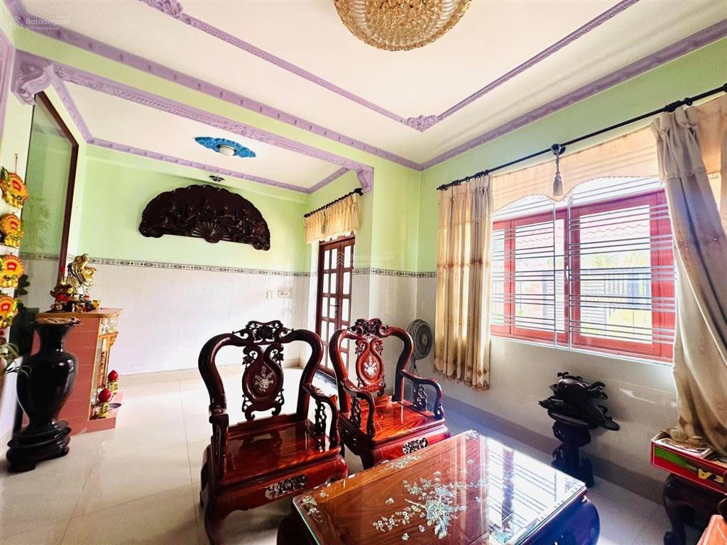 Biệt thự cổ điển. căn góc 142m2 (8x17.7m). hẻm xe hơi lò lu, trường thạnh, quận 9