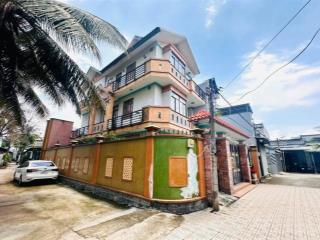 Biệt thự cổ điển. căn góc 142m2 (8x17.7m). hẻm xe hơi lò lu, trường thạnh, quận 9