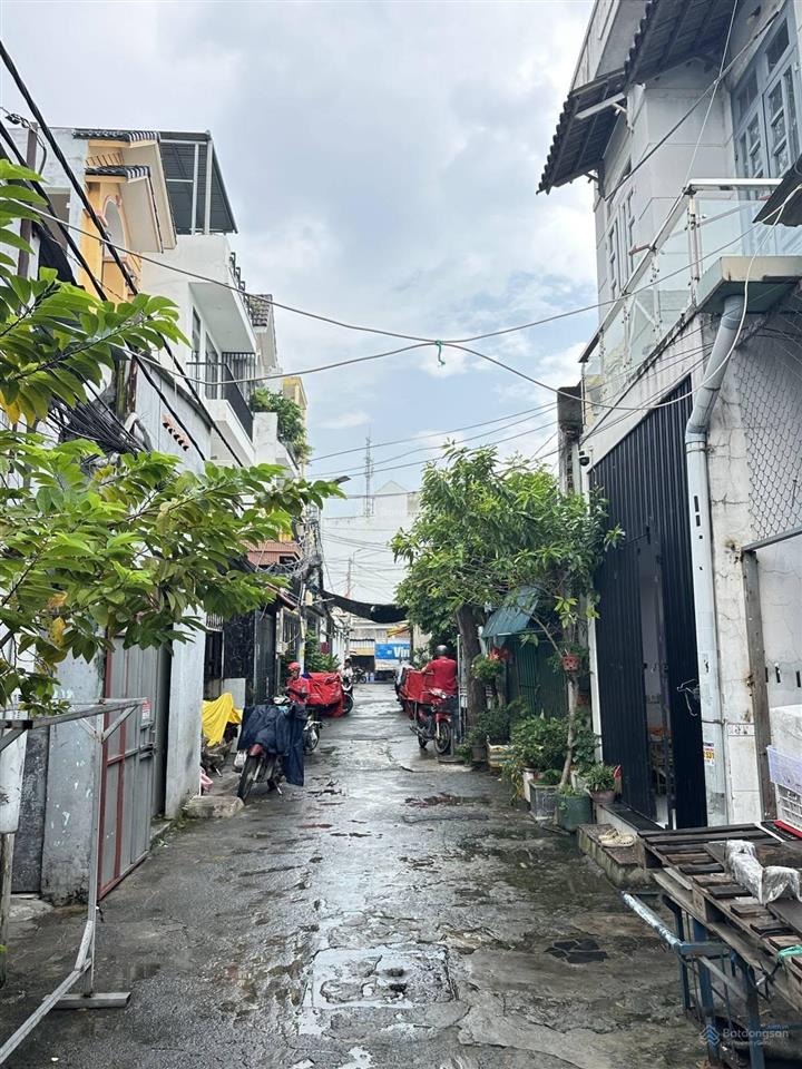 Nhỉnh nhẹ 50 tr/m2 (tl). 200m2 (10x20m). vuông vức. hẻm xe hơi linh trung, thủ đức.