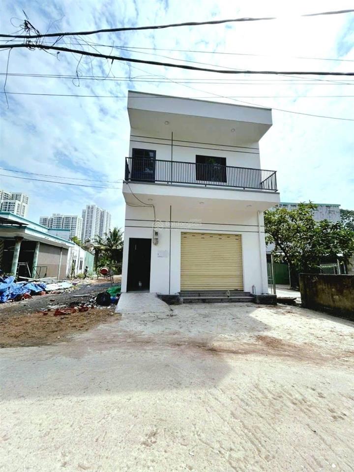 200m2 (6.3x32m). dòng tiền hơn 5%/năm. hẻm xe hơi, thông nguyễn văn tăng, long thạnh mỹ, quận 9
