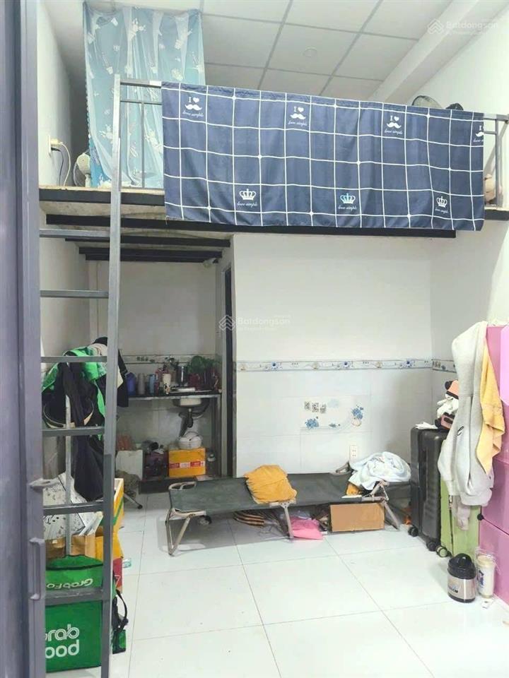 200m2 (6.3x32m). dòng tiền hơn 5%/năm. hẻm xe hơi, thông nguyễn văn tăng, long thạnh mỹ, quận 9