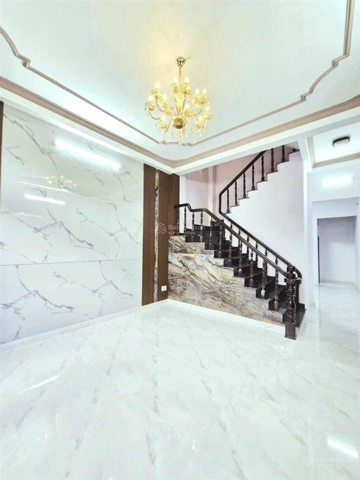Chỉ 6,5 tỷ (tl). 54m2, 5 tầng, 7 p.ngủ, 6wc. hẻm xe hơi linh chiểu, thủ đức. kế bên đh ngân hàng