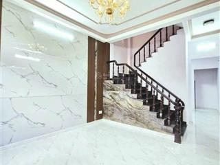 Chỉ 6,5 tỷ (tl). 54m2, 5 tầng, 7 p.ngủ, 6wc. hẻm xe hơi linh chiểu, thủ đức. kế bên đh ngân hàng