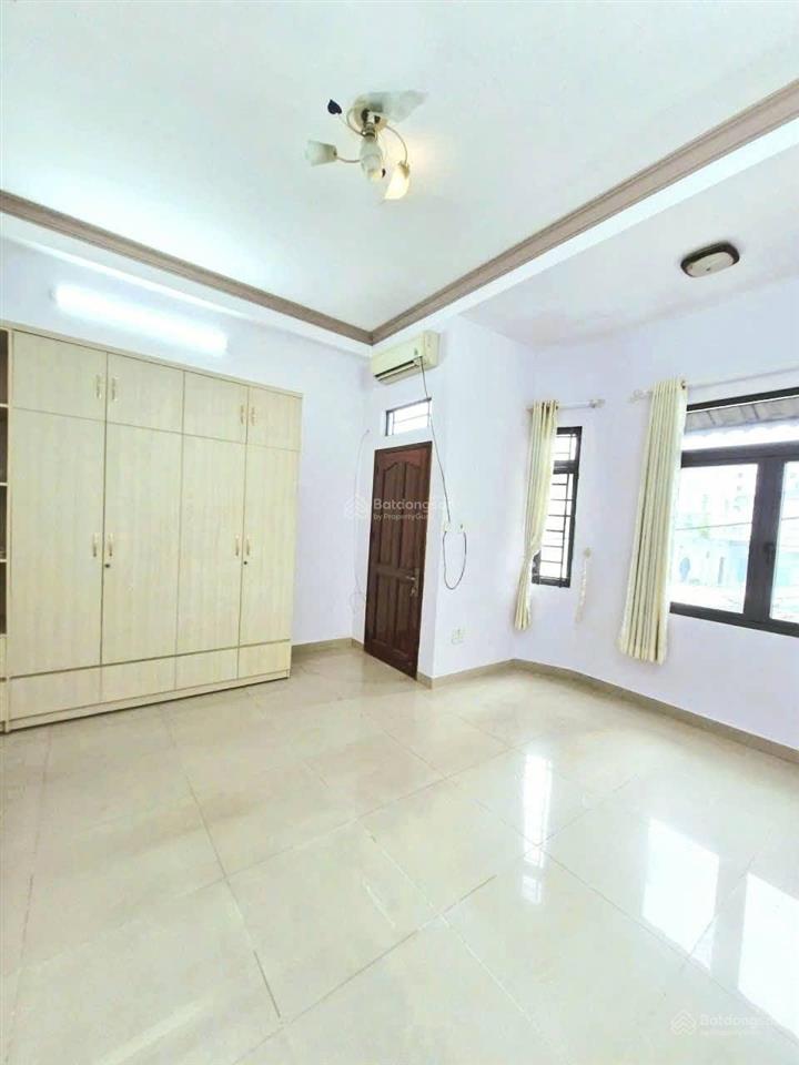 Chỉ 6,5 tỷ (tl). 54m2, 5 tầng, 7 p.ngủ, 6wc. hẻm xe hơi linh chiểu, thủ đức. kế bên đh ngân hàng