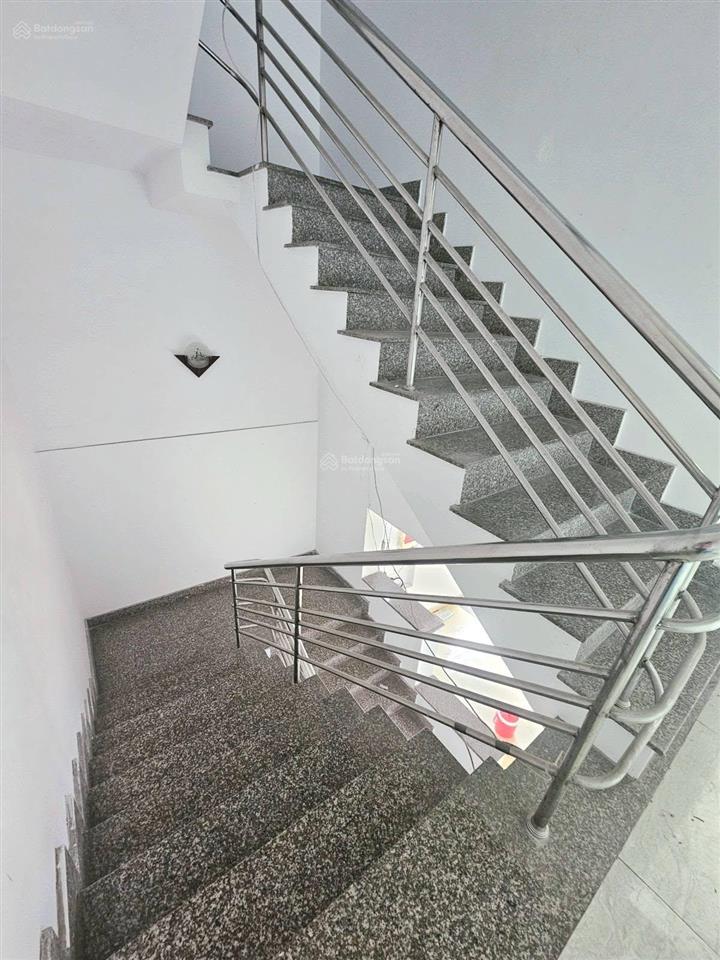 Chdv. dòng tiền hơn 6%/năm. 167m2 (6x26m), trệt, 2 lầu, sân thượng. hẻm xe hơi linh xuân, thủ đức
