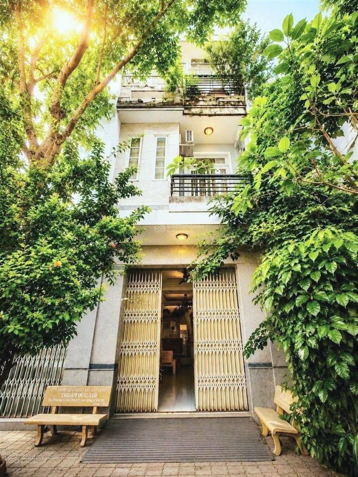 10,8 tỷ. mặt tiền phước bình, quận 9. 112m2 (cn 90m2), trệt, 3 lầu. dt sàn 244,5m2