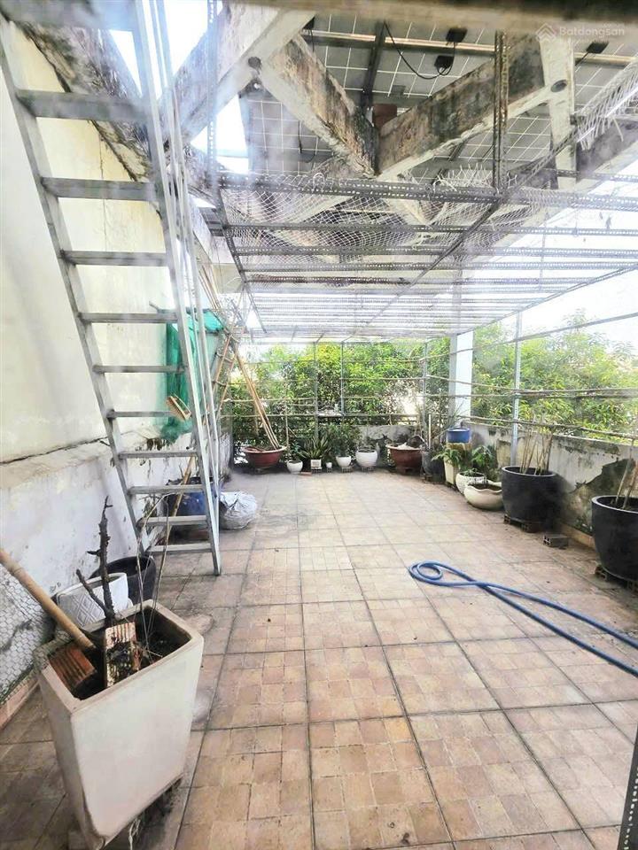 10,8 tỷ. mặt tiền phước bình, quận 9. 112m2 (cn 90m2), trệt, 3 lầu. dt sàn 244,5m2