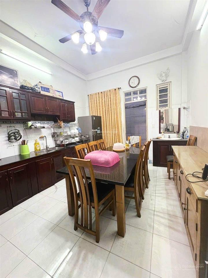 10,8 tỷ. mặt tiền phước bình, quận 9. 112m2 (cn 90m2), trệt, 3 lầu. dt sàn 244,5m2
