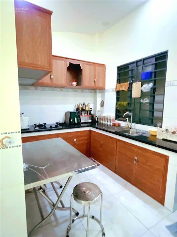 5,69 tỷ. 64m2, 3 tầng, 3 p.ngủ. hoàn công. hẻm xe tải hiệp bình phước, thủ đức