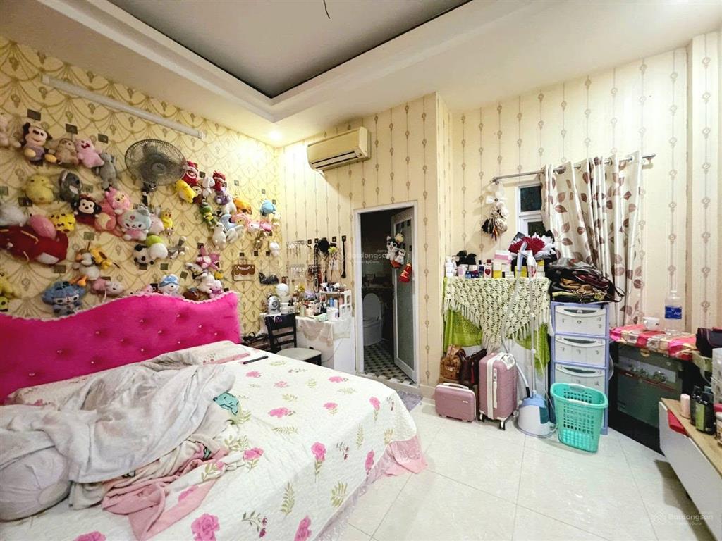 6,3 tỷ. 62m2, trệt, 3 lầu, 4 p.ngủ, p.thờ, 3wc. hẻm xe hơi ụ ghe, tam phú, thủ đức