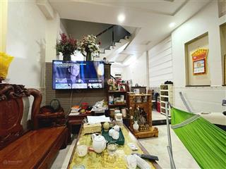 6,3 tỷ. 62m2, trệt, 3 lầu, 4 p.ngủ, p.thờ, 3wc. hẻm xe hơi ụ ghe, tam phú, thủ đức
