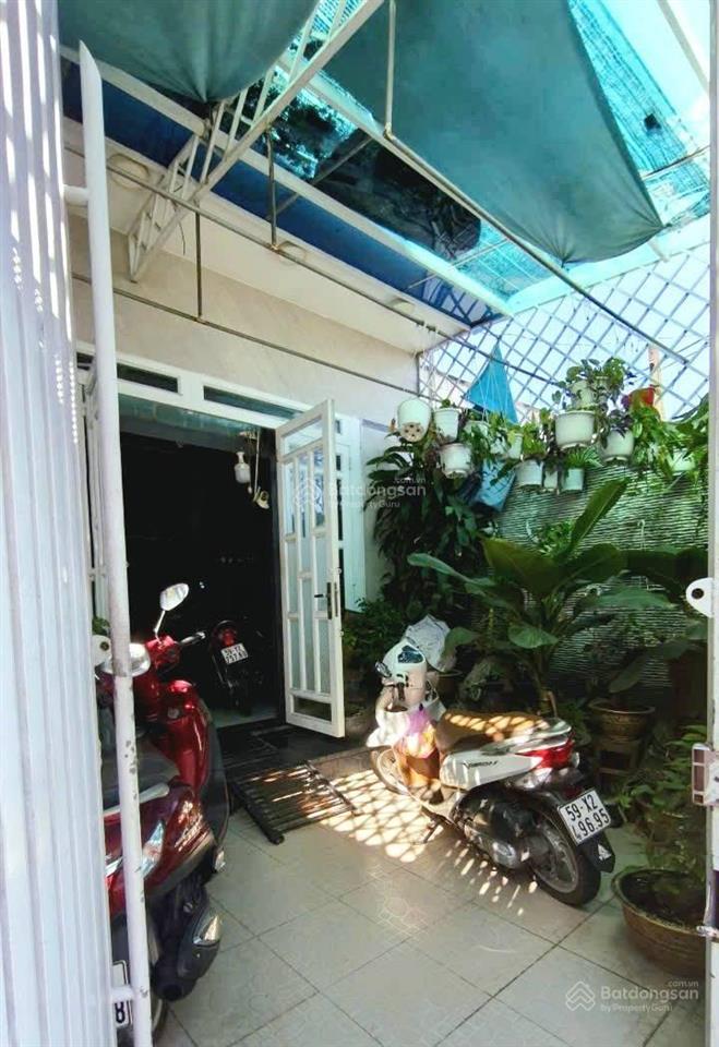 8,5 tỷ. 100m2 (5x20m), 3 tầng. hoàn công. hẻm xe hơi đặng văn bi, trường thọ, thủ đức