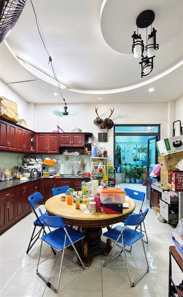 8,5 tỷ. 100m2 (5x20m), 3 tầng. hoàn công. hẻm xe hơi đặng văn bi, trường thọ, thủ đức