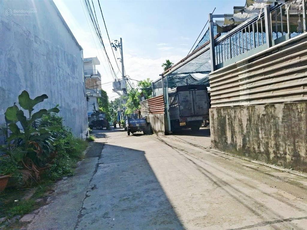 5,99 tỷ, 106m2 (5x21m), 2 tầng, 3 phòng ngủ. 2 mặt hẻm xe hơi làng tăng phú, tăng nhơn phú, quận 9