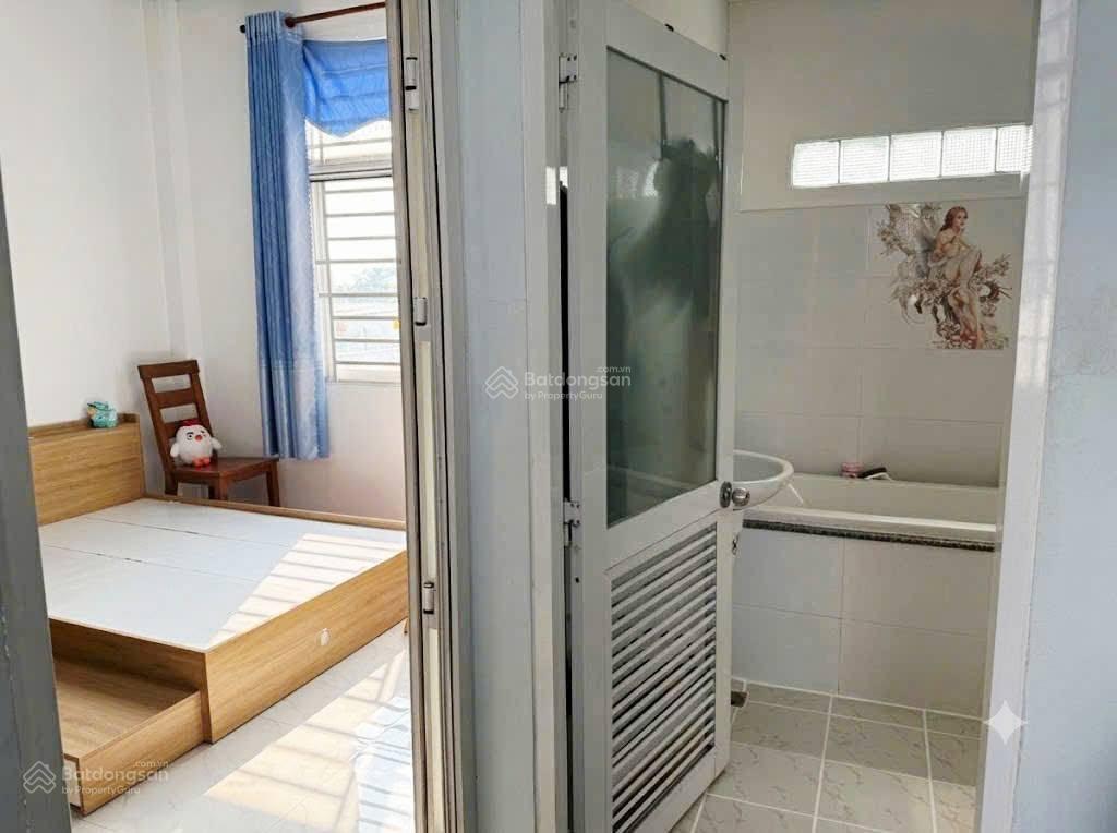 5,99 tỷ, 106m2 (5x21m), 2 tầng, 3 phòng ngủ. 2 mặt hẻm xe hơi làng tăng phú, tăng nhơn phú, quận 9