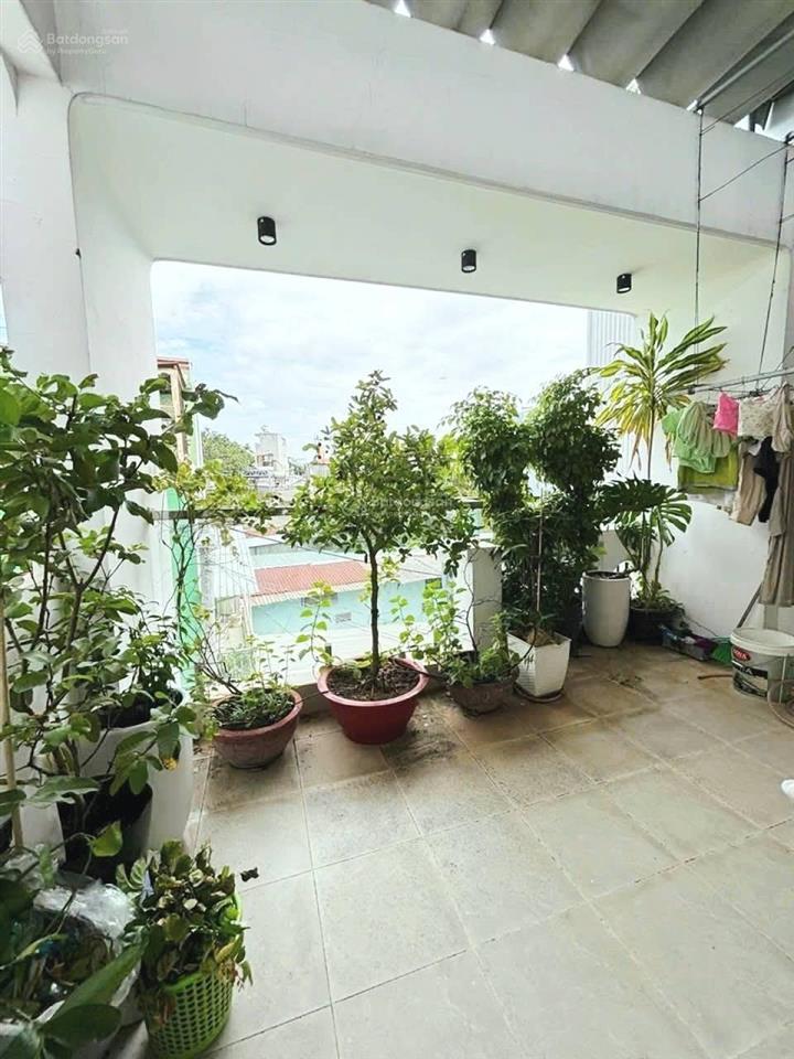 Ngộp. tổng giảm 1,2 tỷ. 53m2 (4,1x13m), 3 tầng. hoàn công. hẻm xe hơi tăng nhơn phú b, quận 9