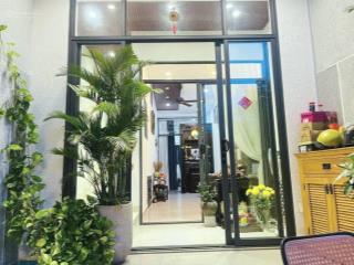 Ngộp. tổng giảm gần 2 tỷ. 98m2, 4 tầng. hoàn công. hẻm xe hơi đặng văn bi, trường thọ, thủ đức