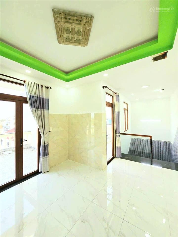 8,5 tỷ. mặt tiền đánh nhánh lò lu, trường thạnh, quận 9. căn góc 9.5x12m (cn 94m2), 4 tầng