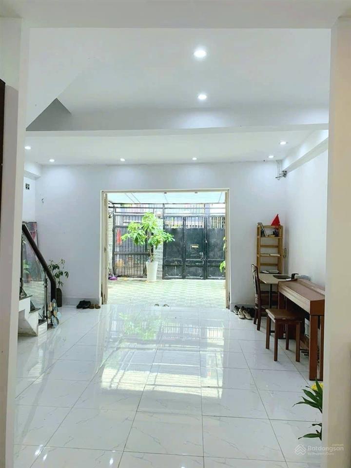 8,99 tỷ. mặt tiền đường số hiệp bình chánh, thủ đức. 150m2 (5x30m), 3 tầng. sát chợ hiệp bình