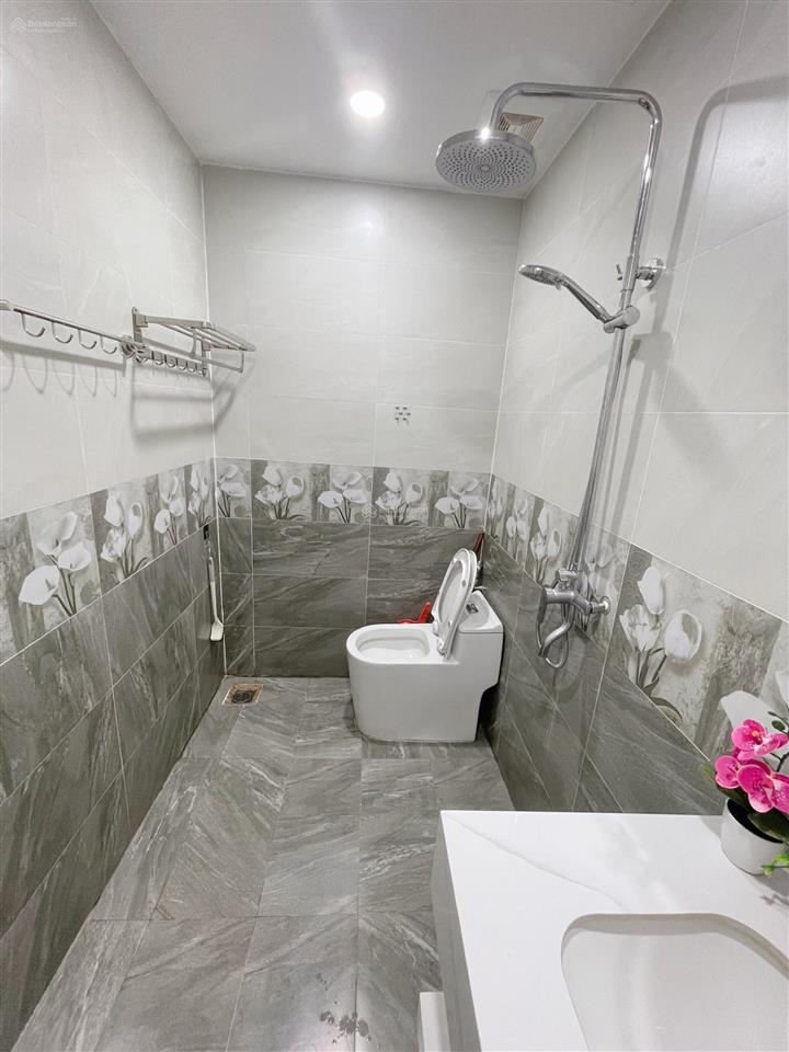 Chính chủ chính chủ cần bán nhanh nhà mới đẹp hoàng mai. 85m2 5tầng, 6 ngủ, ô tô tránh, kinh doanh.