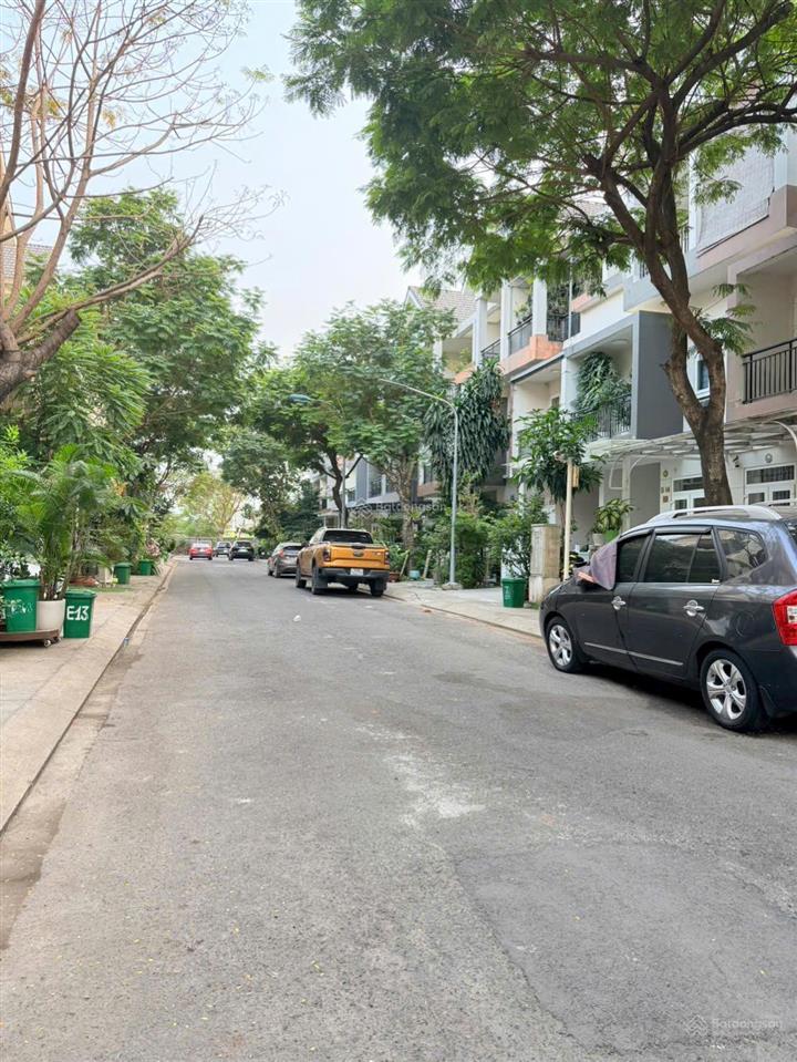 [ chính chủ ] cần bán nhà phố liền kề căn góc tại dự án compound park riverside quận 9  12 tỷ